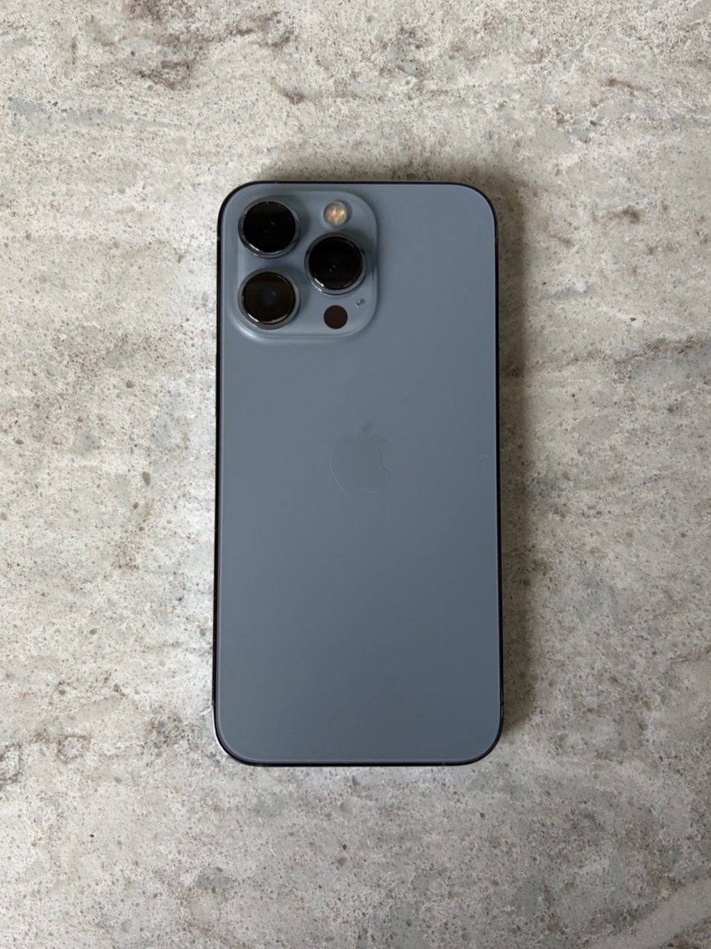 Apple iPhone 13 Pro Blue - Unlocked